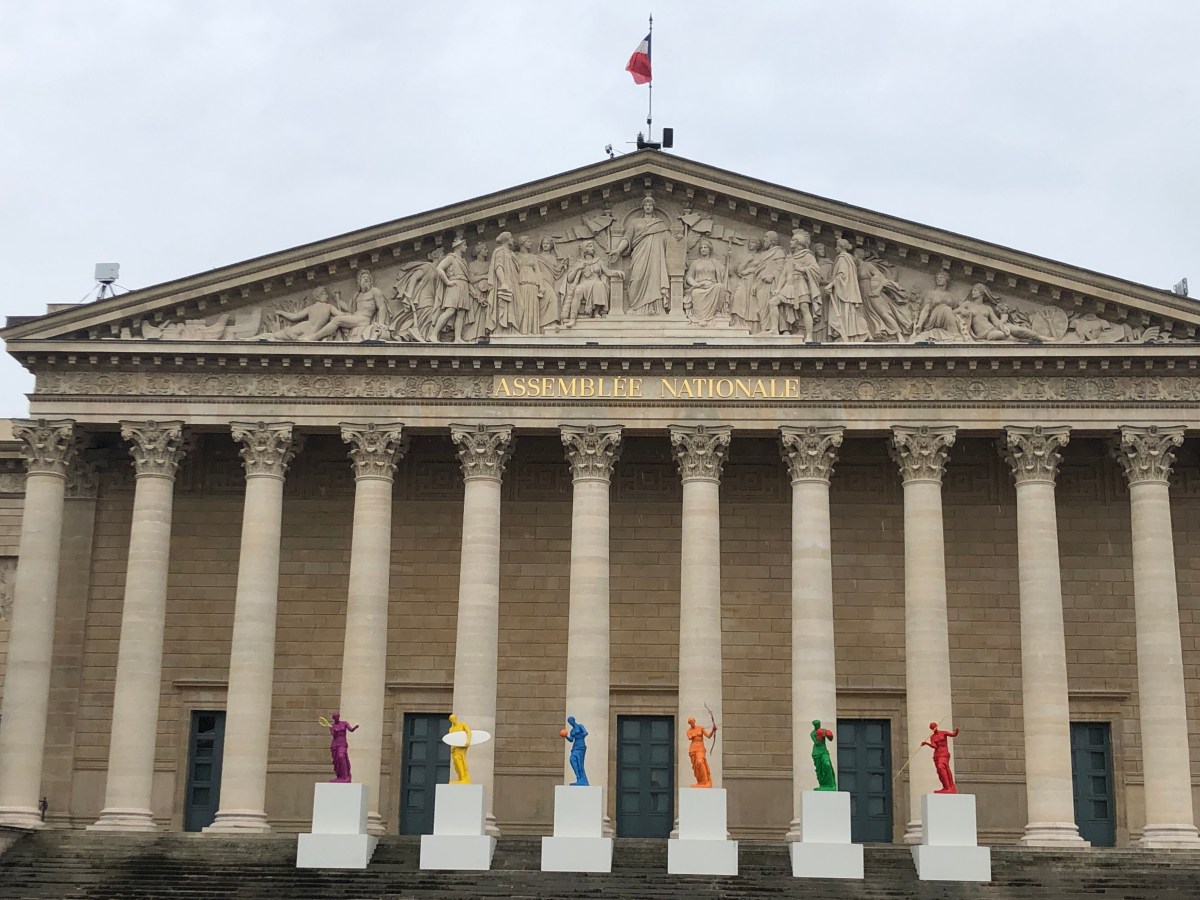 Ankunft mit Blitz und&nbsp;Donner